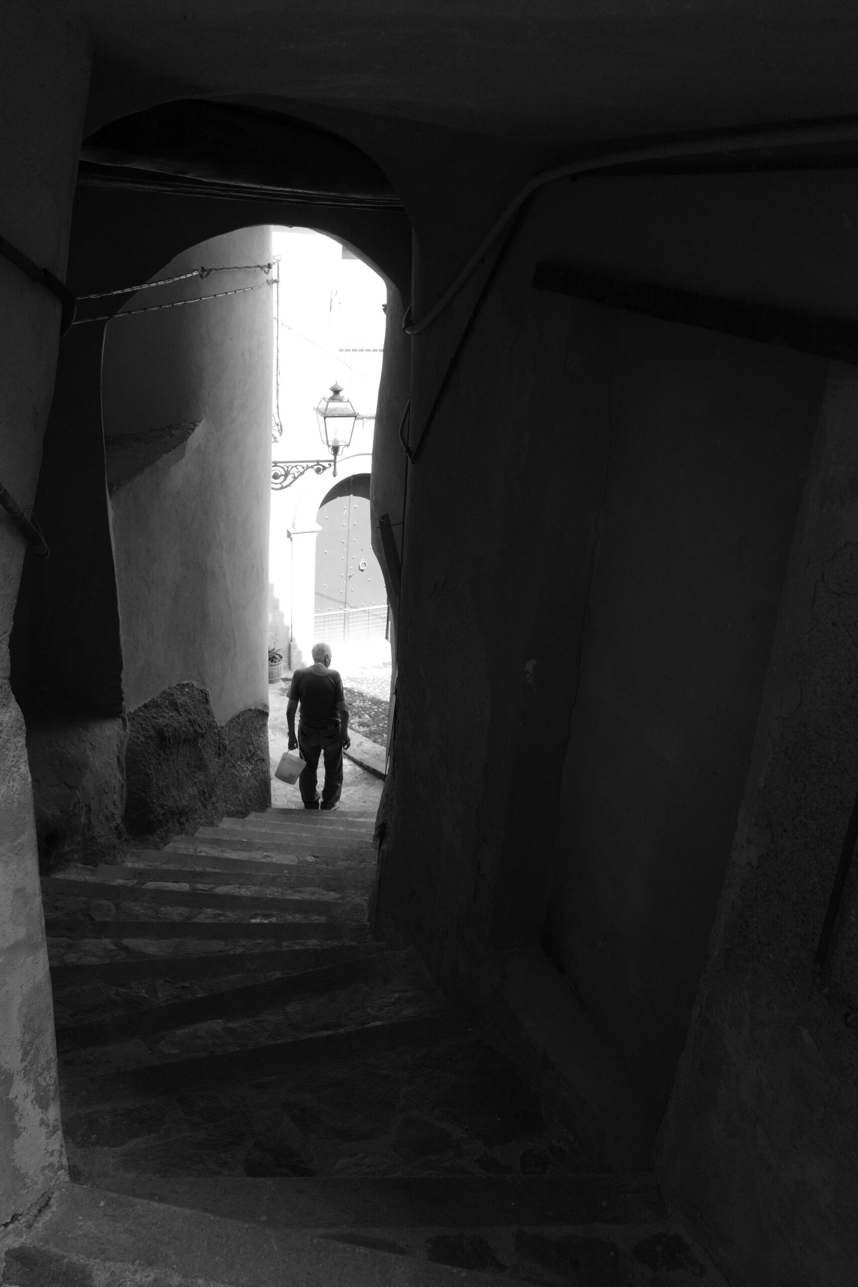 Per troppi giovani partire non è una scelta e restare non è un opzione